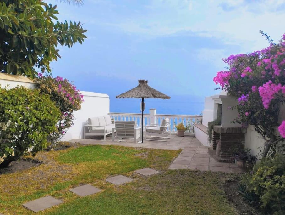 Beautiful 2 Bedroom In Calle Carabeo, Nerja Ngoại thất bức ảnh