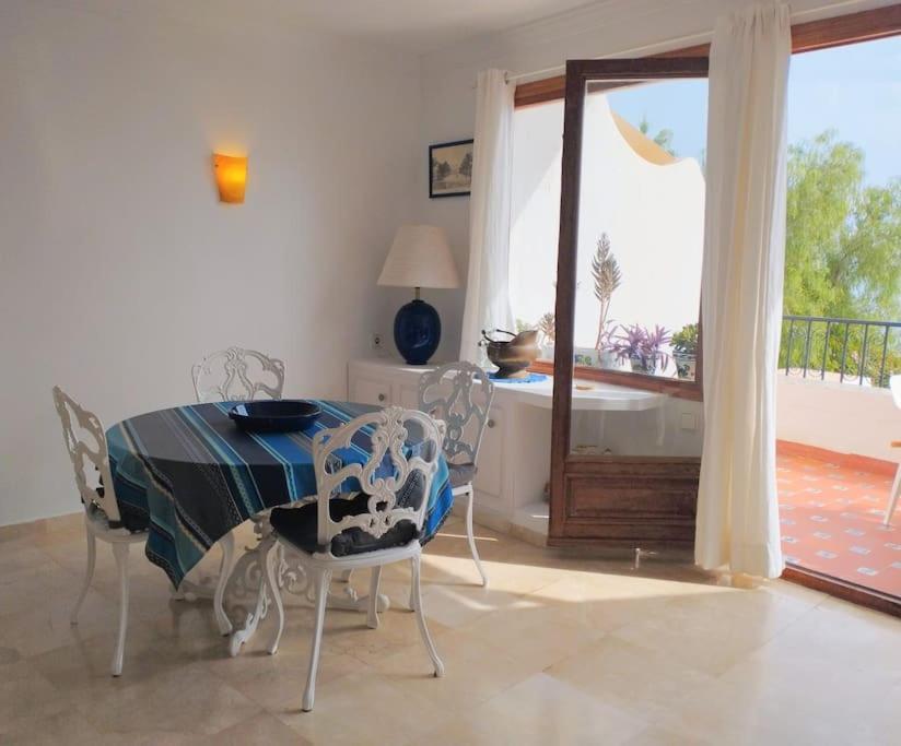 Beautiful 2 Bedroom In Calle Carabeo, Nerja Ngoại thất bức ảnh